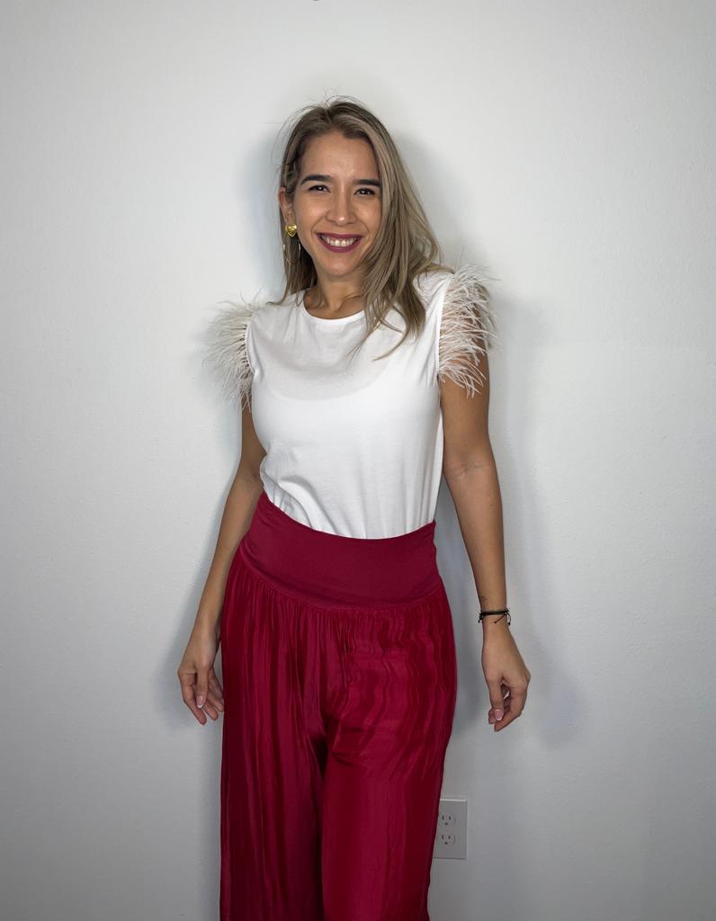 Feathers t-shirt