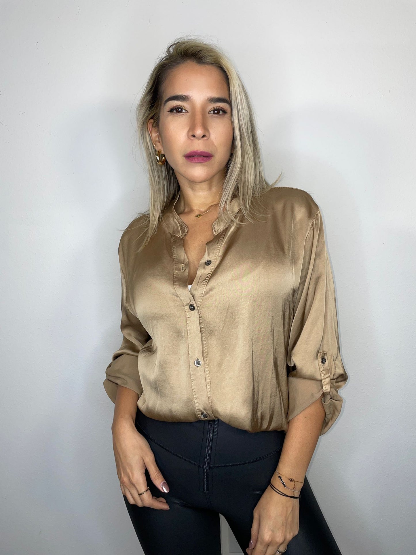 Stamp silk shirt