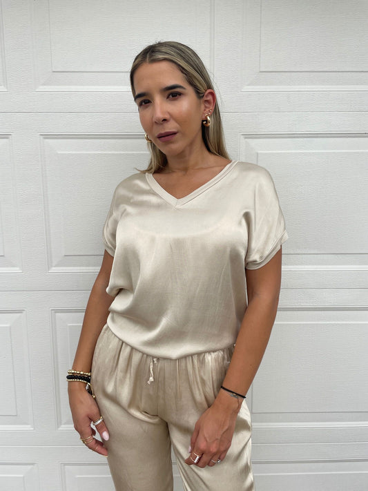 Basica V-neck