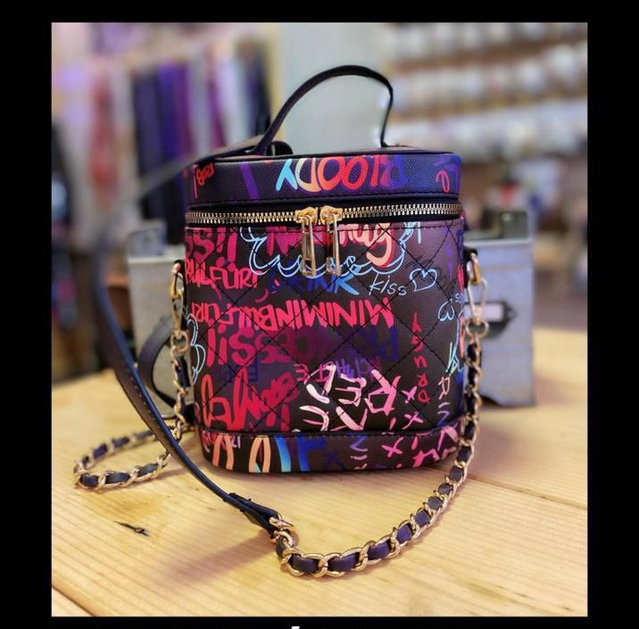Crossbody print grafit